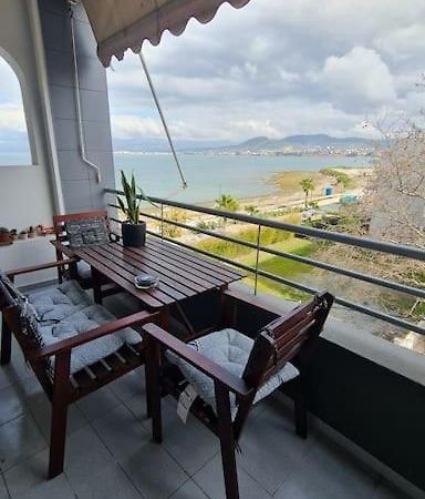 Seaside Apartment - Charlie'S House Chalkida Ngoại thất bức ảnh