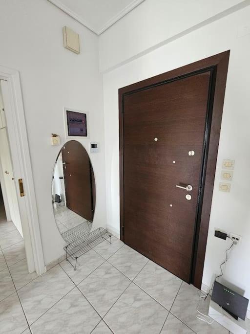 Seaside Apartment - Charlie'S House Chalkida Ngoại thất bức ảnh