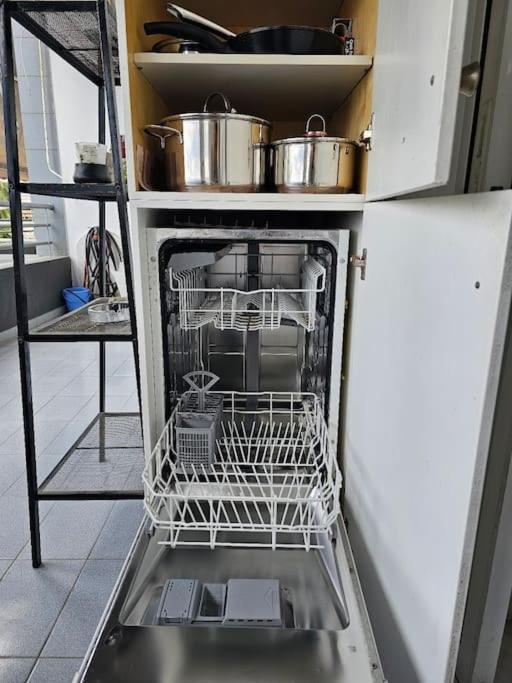 Seaside Apartment - Charlie'S House Chalkida Ngoại thất bức ảnh